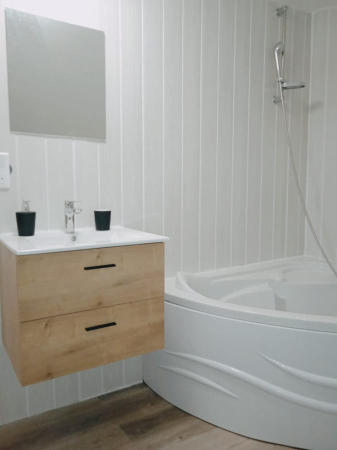 Cosy Et Moderne Centre Ville Gourin 외부 사진